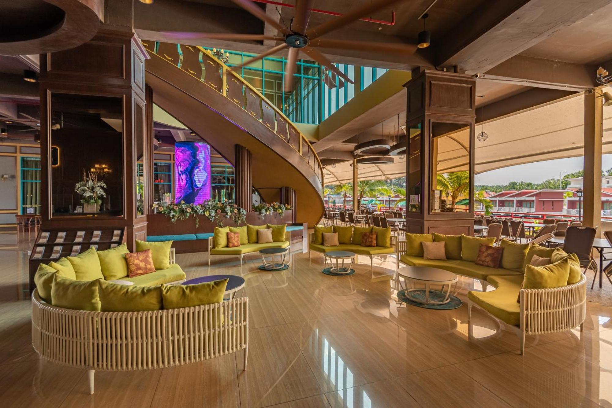 פורט דיקסון Tasik Villa International Resort מראה חיצוני תמונה The interior of the hotel