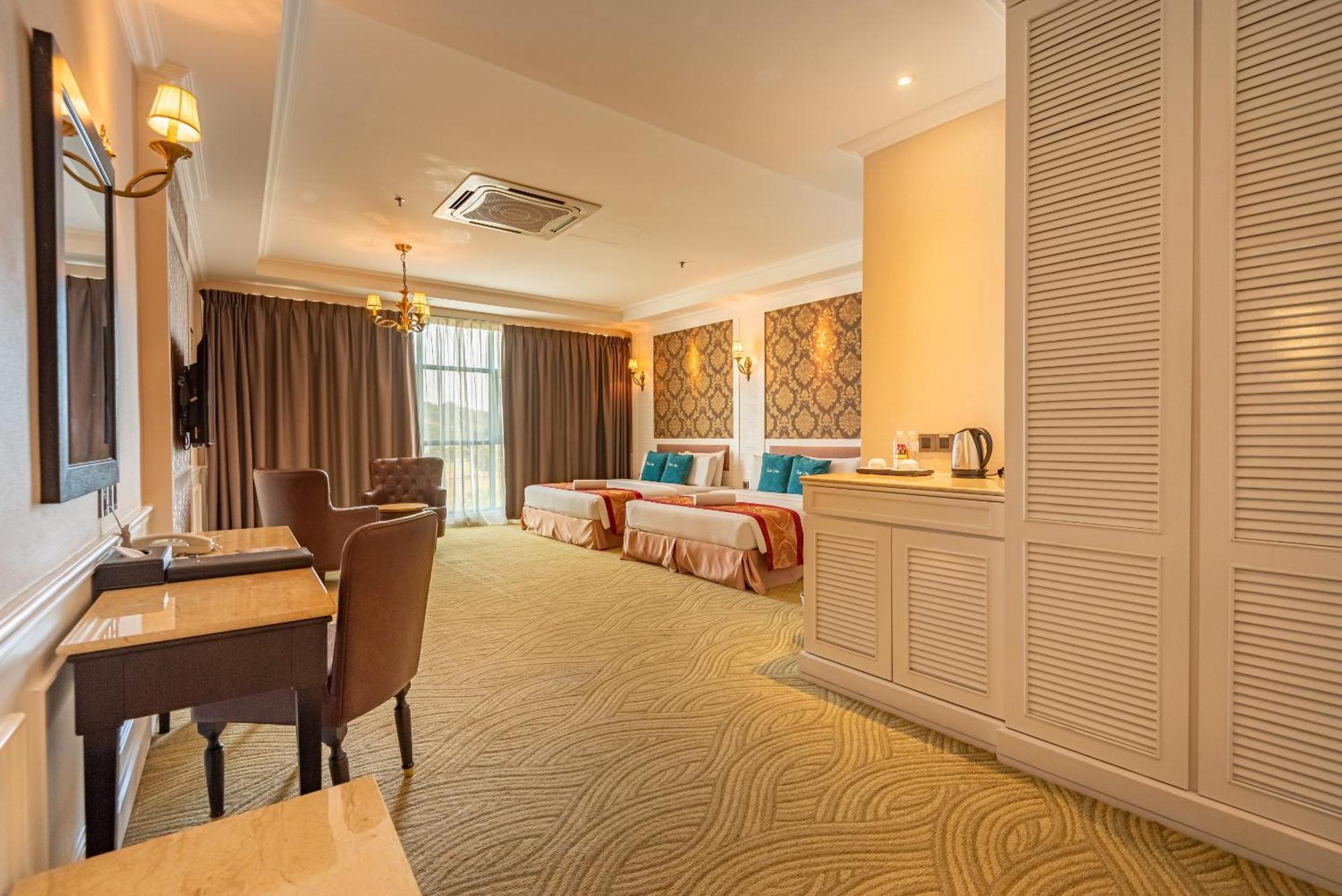 פורט דיקסון Tasik Villa International Resort מראה חיצוני תמונה