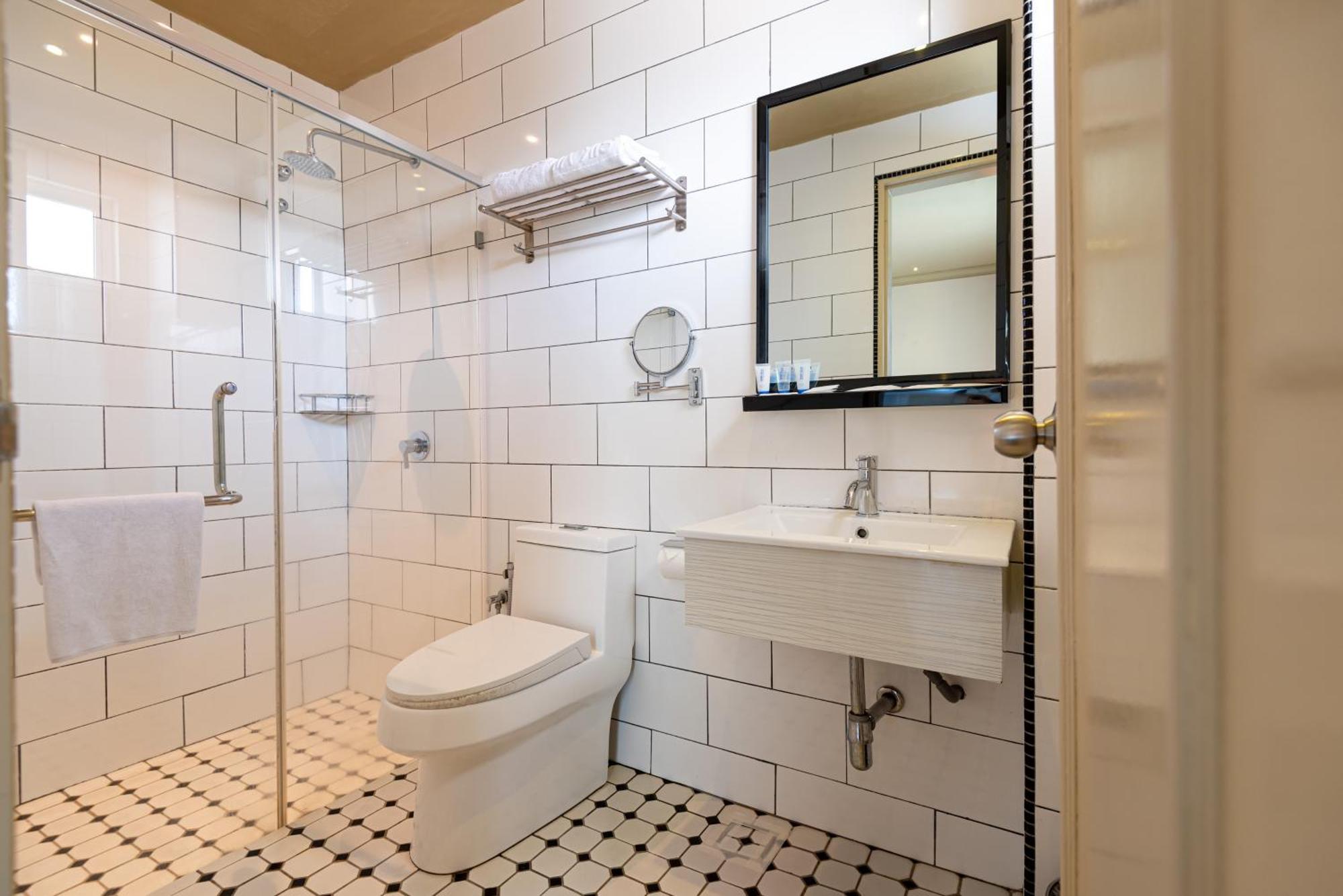 פורט דיקסון Tasik Villa International Resort מראה חיצוני תמונה Bathroom