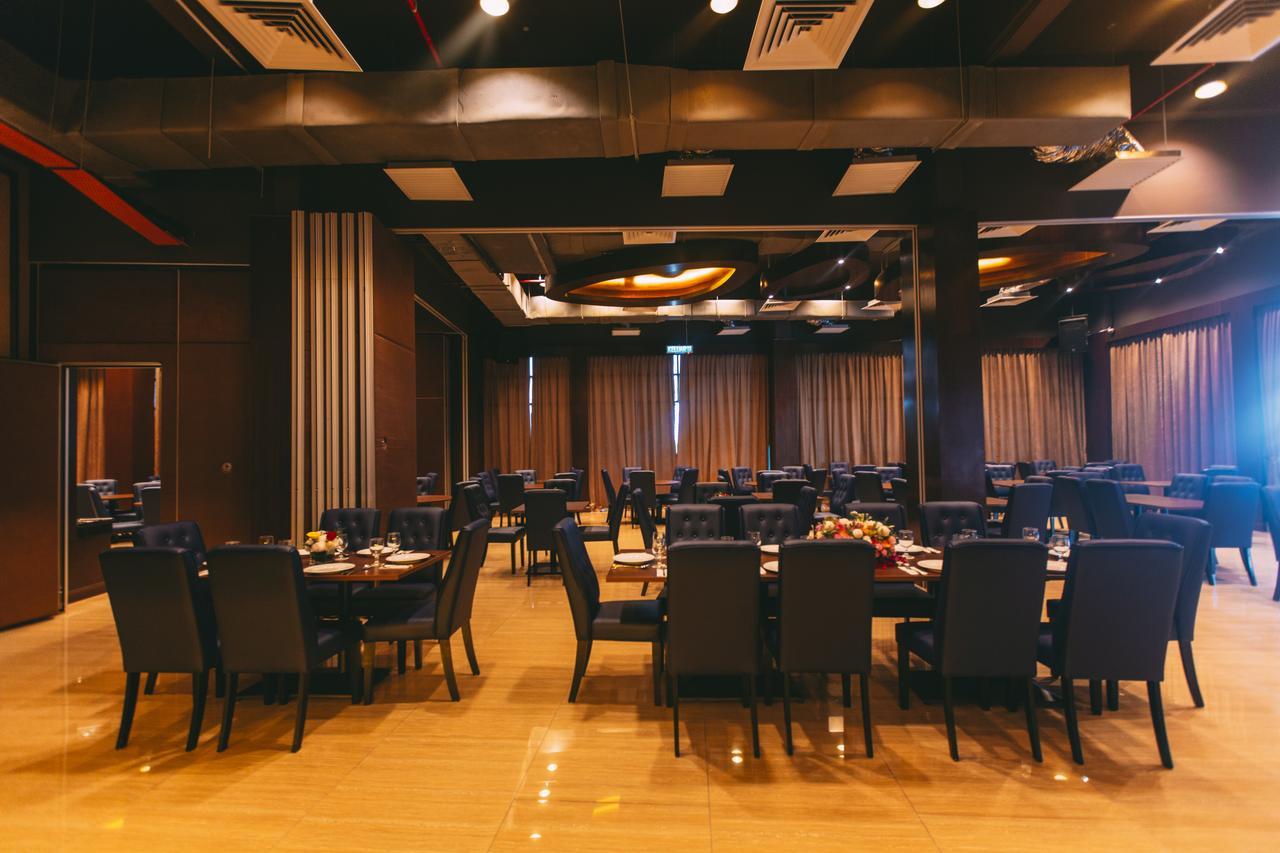 פורט דיקסון Tasik Villa International Resort מראה חיצוני תמונה The restaurant